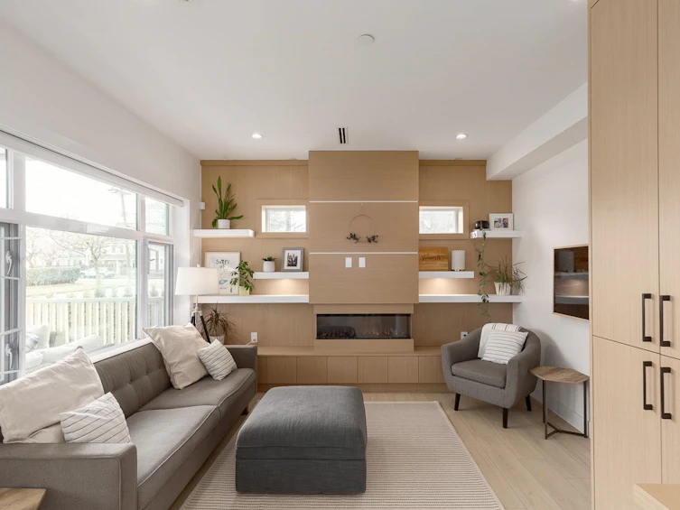 1727 E 22nd Avenue, Vancouver, BC, V5N 2P6 - 5