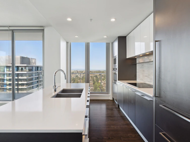 3306-8131 Nunavut Lane, Vancouver, BC, V5X 0E2 - 5