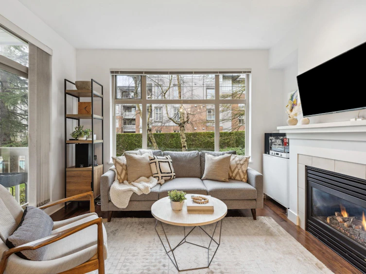 222-2083 W 33rd Avenue, Vancouver, BC, V6M 4M6 - 2