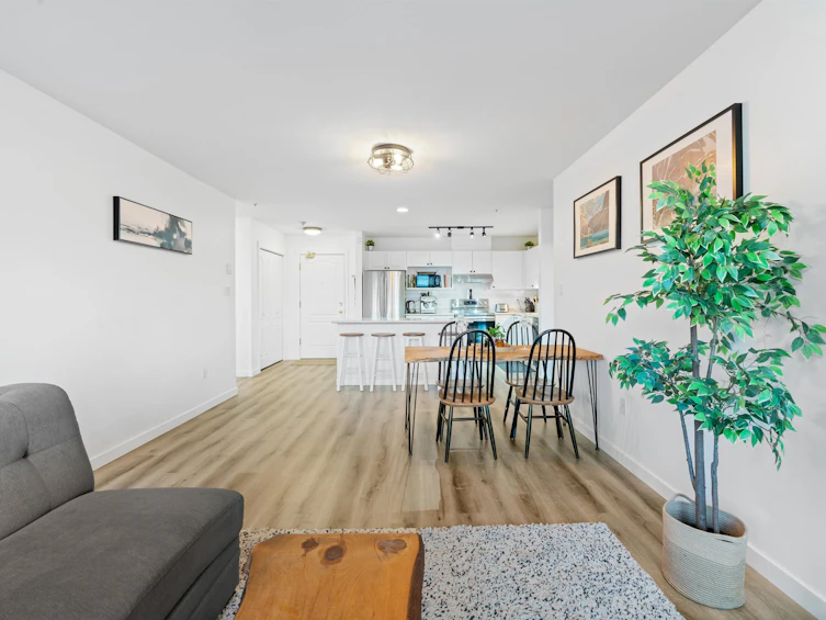 407-2978 Burlington Drive, Coquitlam, BC, V3B 7S6 - 26