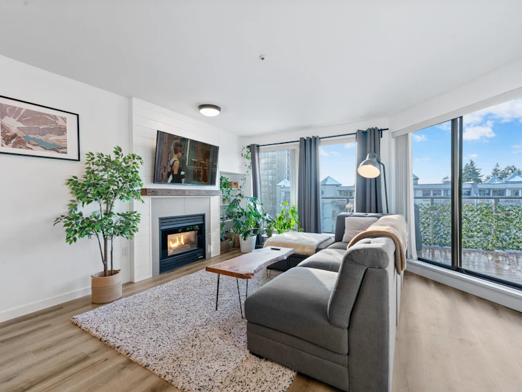 407-2978 Burlington Drive, Coquitlam, BC, V3B 7S6 - 4