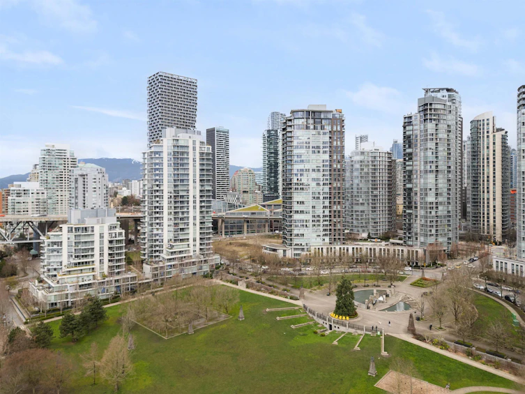 2305-583 Beach Crescent, Vancouver, BC, V6Z 3E6 - 36