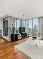 2305 583 Beach Crescent