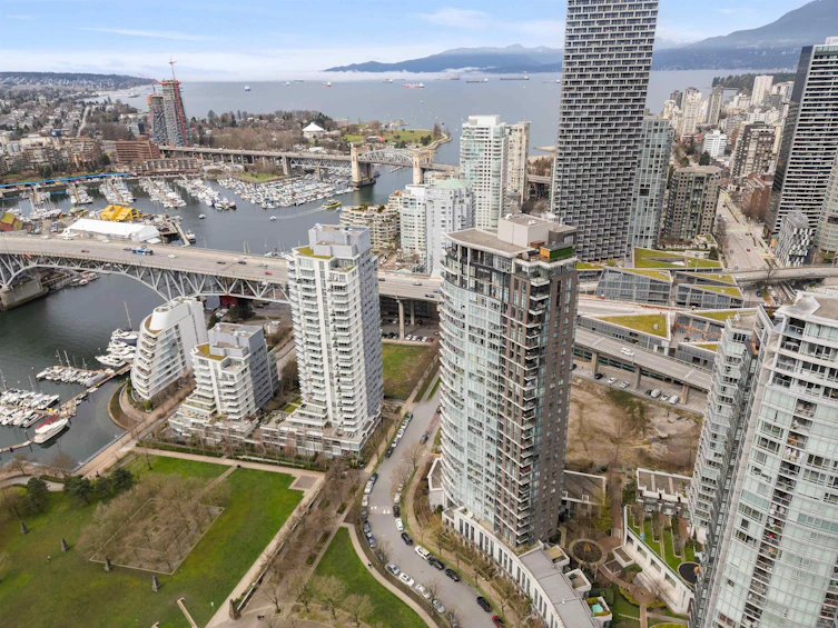 2305-583 Beach Crescent, Vancouver, BC, V6Z 3E6 - 10