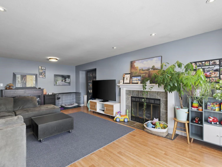 11888 249 Street, Maple Ridge, BC, V4R 1Z4 - 8