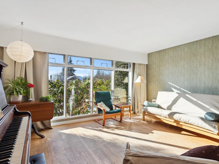 4091 W 34th Avenue, Vancouver, BC, V6N 2L6 - 3