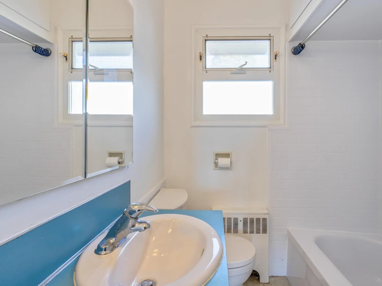 4091 W 34th Avenue, Vancouver, BC, V6N 2L6 - 10