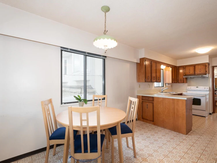 69 E 50th Avenue, Vancouver, BC, V5X 1A1 - 12