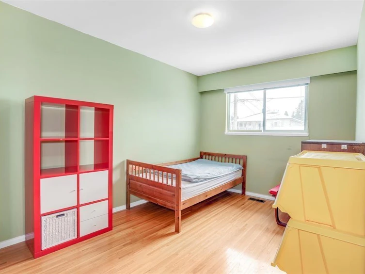 3778 Wakefield Court, Burnaby, BC, V5G 2C4 - 12