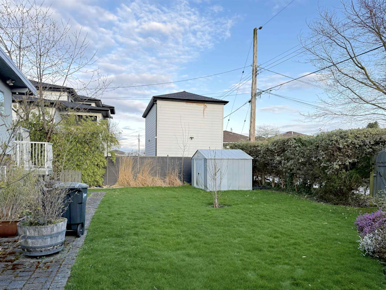 3778 Wakefield Court, Burnaby, BC, V5G 2C4 - 28