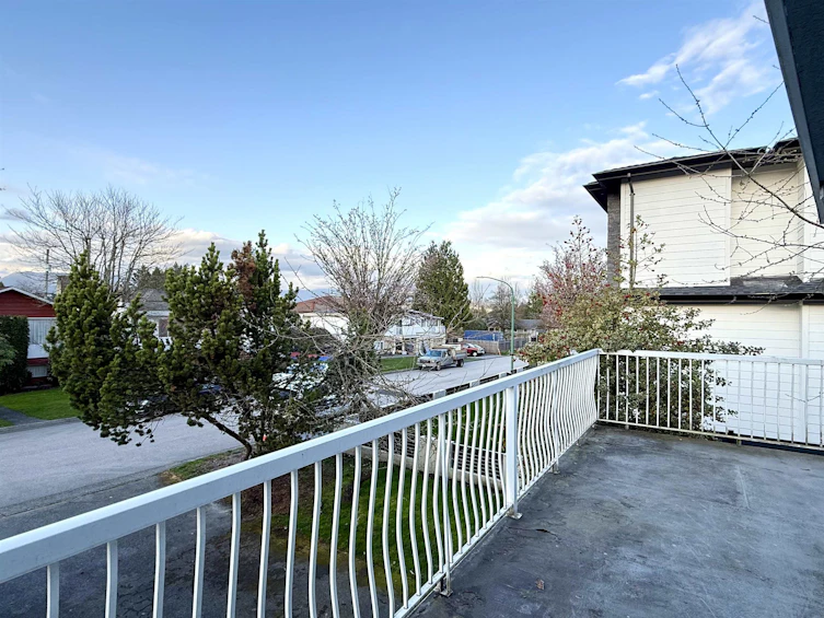 3778 Wakefield Court, Burnaby, BC, V5G 2C4 - 19