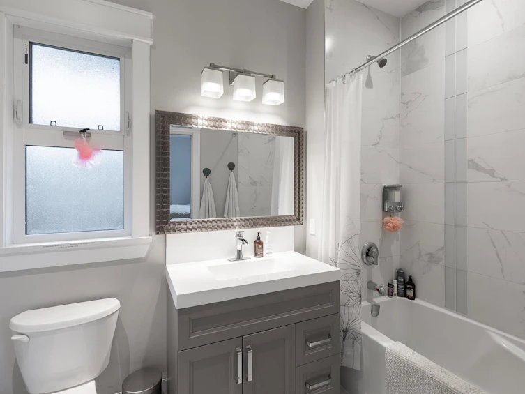 3311 Sophia Street, Vancouver, BC, V5V 3T4 - 24