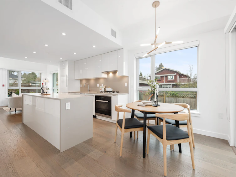 6308 Cambie Street, Vancouver, BC, V5Z 0K2 - 2