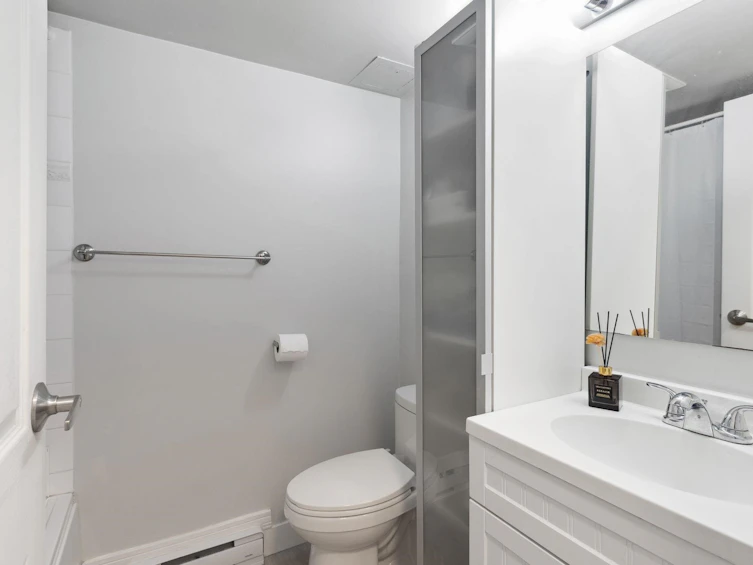 201-7077 Beresford Street, Burnaby, BC, V5E 4J5 - 13