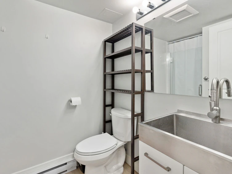 201-7077 Beresford Street, Burnaby, BC, V5E 4J5 - 16