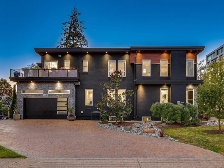 1495 Maple Street, Surrey, BC, V4B 5C5