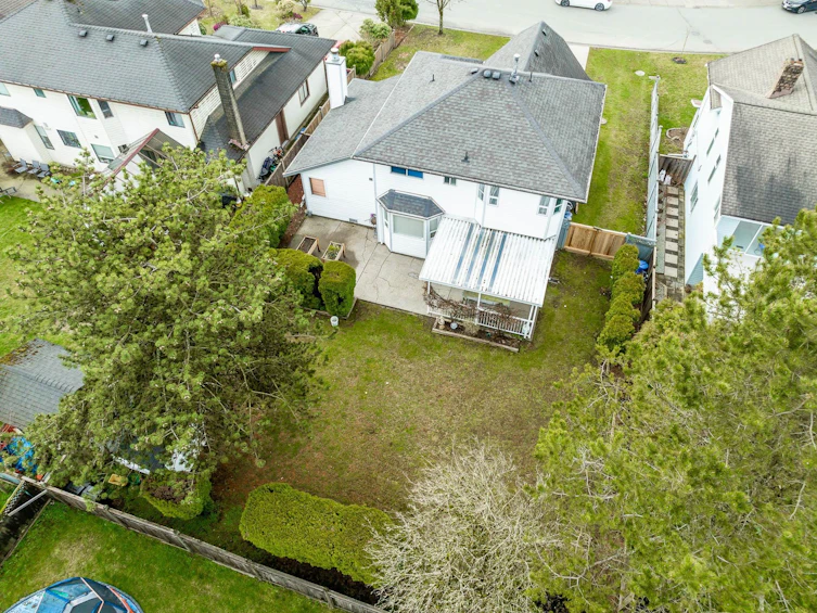 11122 153a Street, Surrey, BC, V3R 9H8 - 37