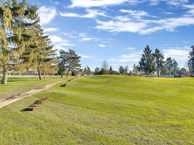 894 Eden Crescent, Delta, BC, V4L 1W7 - 2