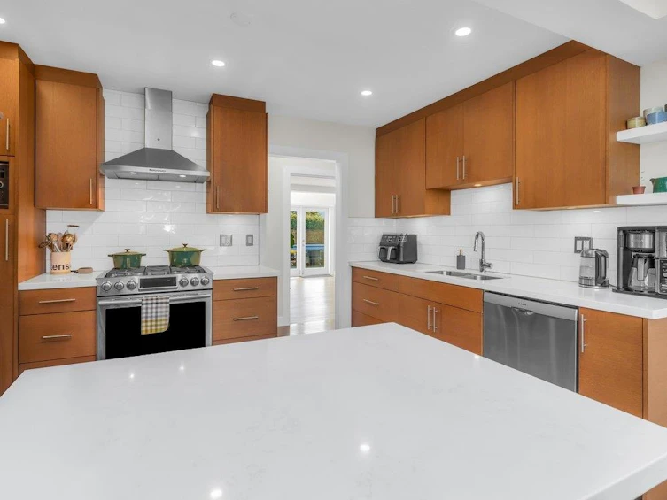 894 Eden Crescent, Delta, BC, V4L 1W7 - 5