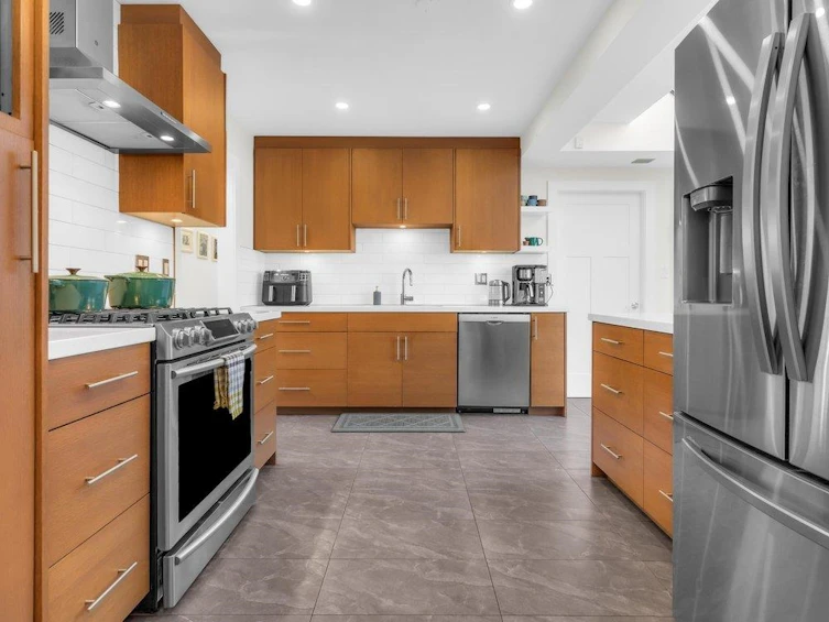 894 Eden Crescent, Delta, BC, V4L 1W7 - 10