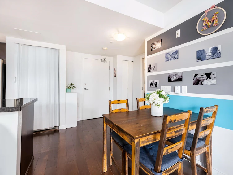 207-1288 Chesterfield Avenue, North Vancouver, BC, V7M 0B1 - 12