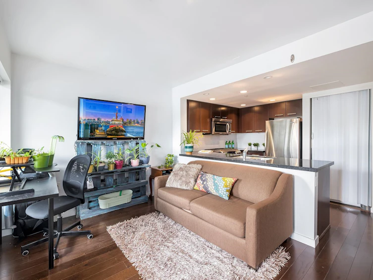 207-1288 Chesterfield Avenue, North Vancouver, BC, V7M 0B1 - 11