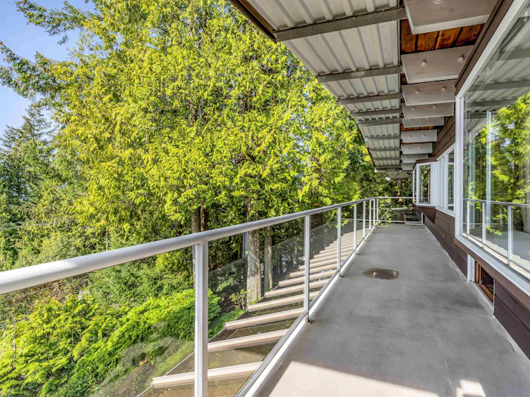 4534 Prospect Road, North Vancouver, BC, V7N 3L7 - 30