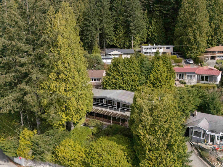 4534 Prospect Road, North Vancouver, BC, V7N 3L7 - 38