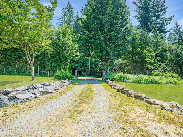 1185 Columbia Valley Road, Columbia Valley, BC, V2R 4X6 - 5