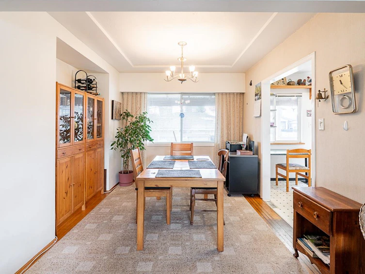 4720 Southlawn Drive, Burnaby, BC, V5C 3S6 - 10