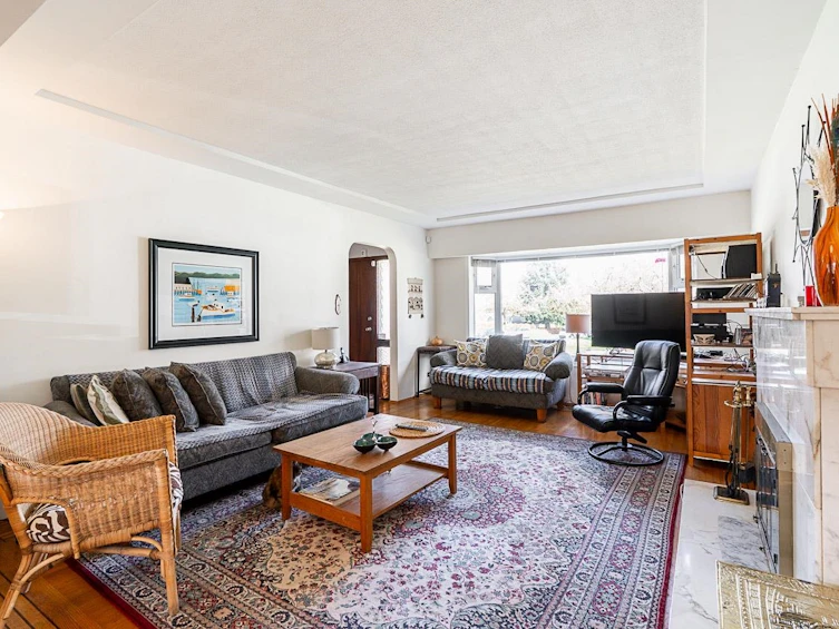 4720 Southlawn Drive, Burnaby, BC, V5C 3S6 - 8