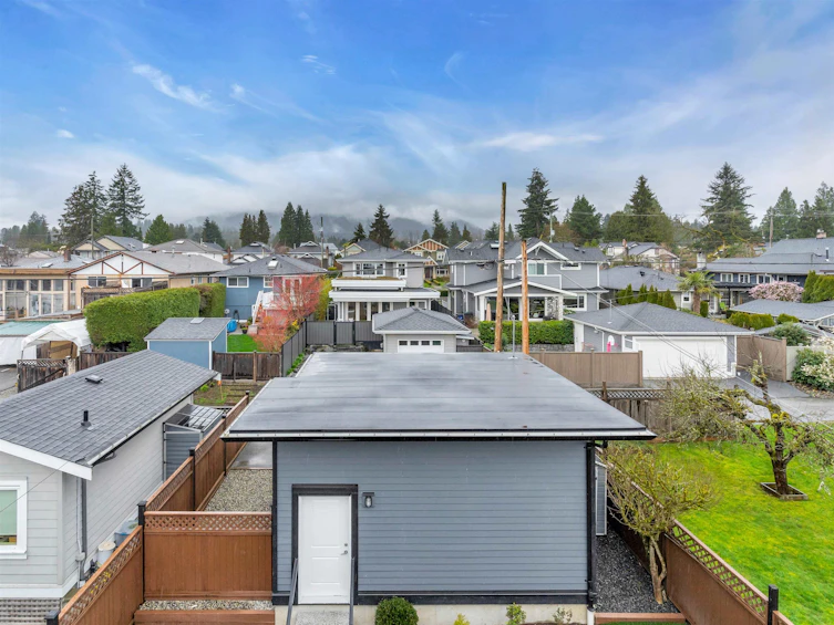 762 E 13th Street, North Vancouver, BC, V7L 2M7 - 27