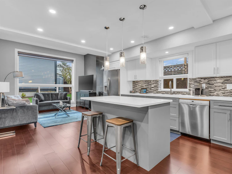 762 E 13th Street, North Vancouver, BC, V7L 2M7 - 7