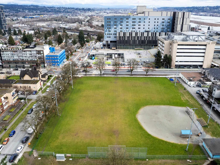 1209-258 Nelson's Court, New Westminster, BC, V3L 0J9 - 36