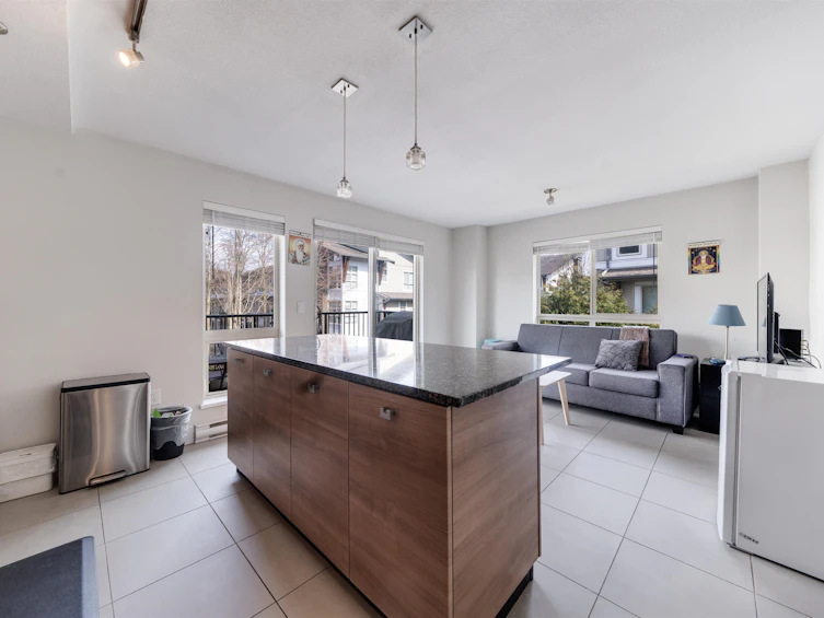 9-6671 121 Street, Surrey, BC, V3W 1T9 - 8