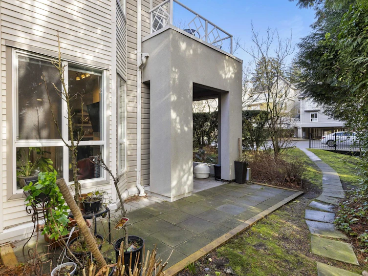 127-9979 140 Street, Surrey, BC, V3T 5W2 - 3