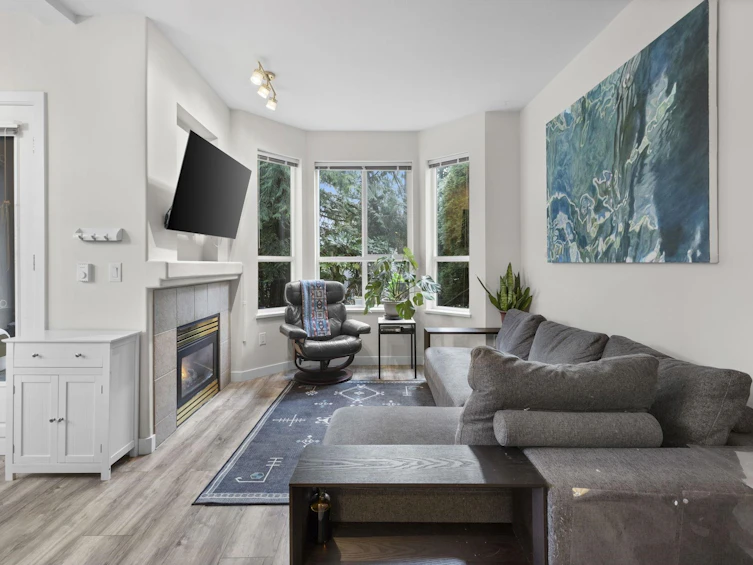 127-9979 140 Street, Surrey, BC, V3T 5W2 - 5