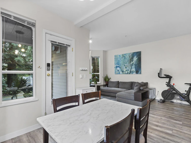 127-9979 140 Street, Surrey, BC, V3T 5W2 - 10