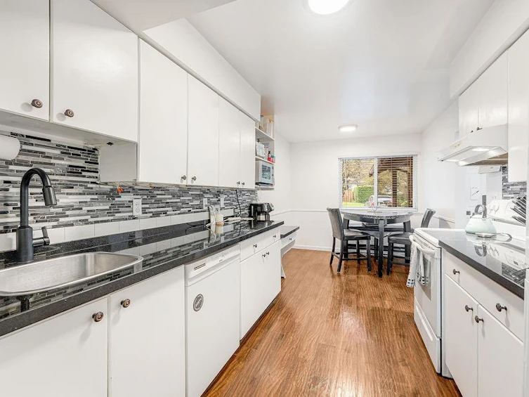 72-13880 74 Avenue, Surrey, BC, V3W 7E6 - 9