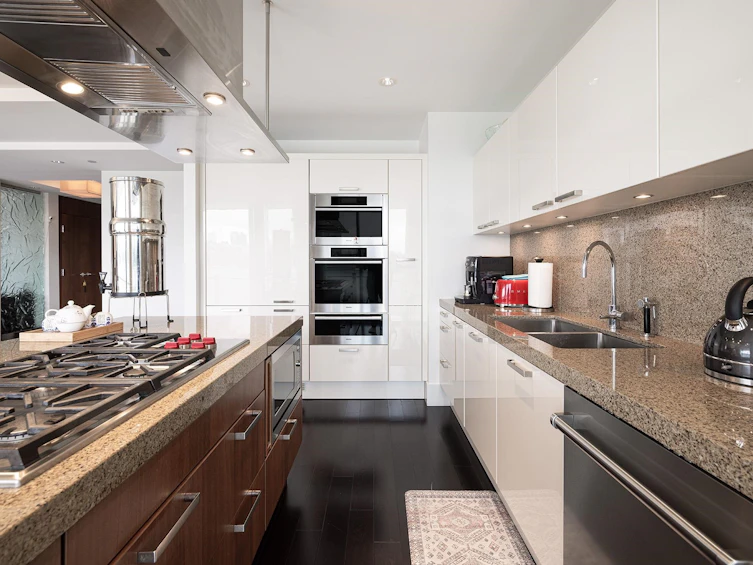 306-1560 Homer Mews, Vancouver, BC, V6Z 0A5 - 12