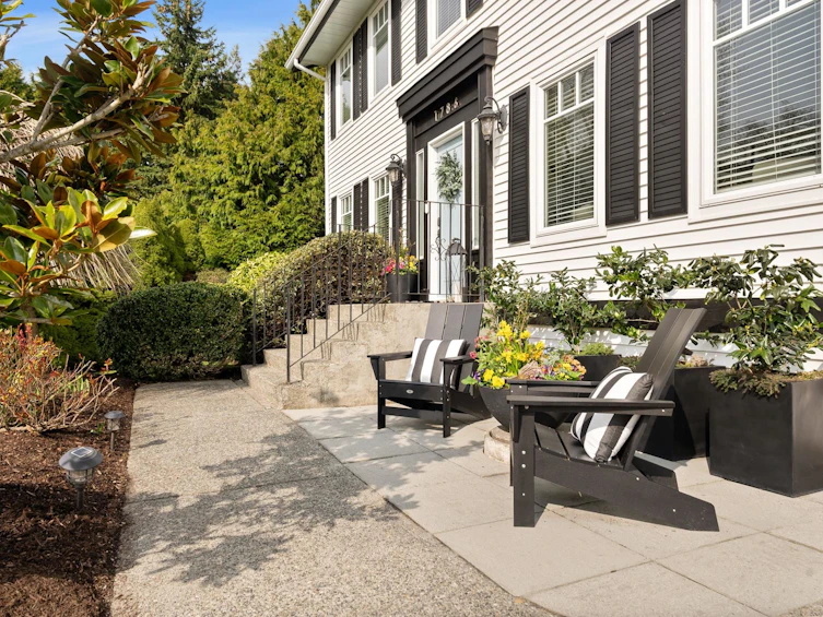 1786 Summerhill Grove, Surrey, BC, V4A 8P3 - 2