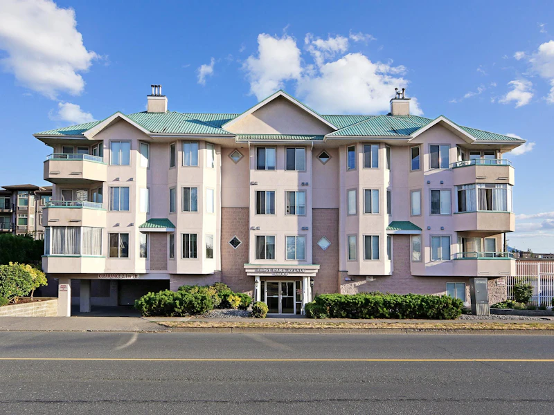 201 - 46000 First Avenue, Chilliwack BC V2P 1W1