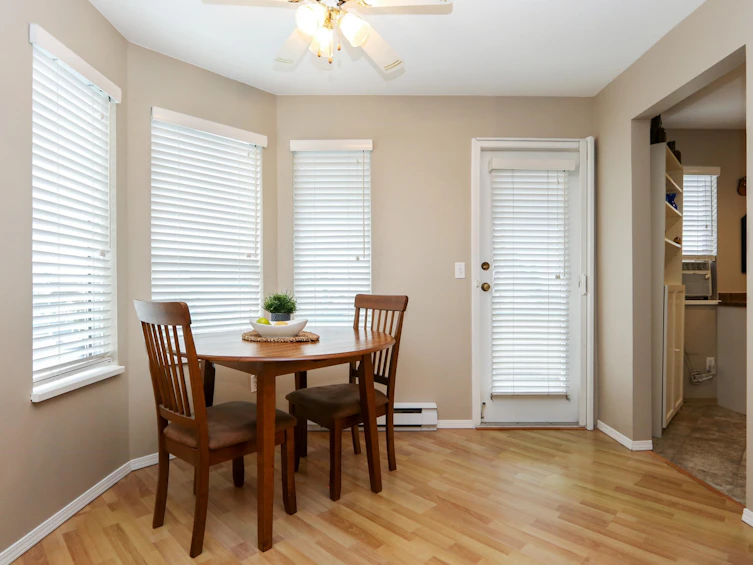 201-46000 First Avenue, Chilliwack, BC, V2P 1W1 - 9