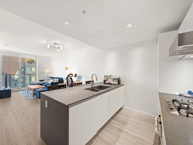 903-8588 Cornish Street, Vancouver, BC, V6P 0C1 - 11