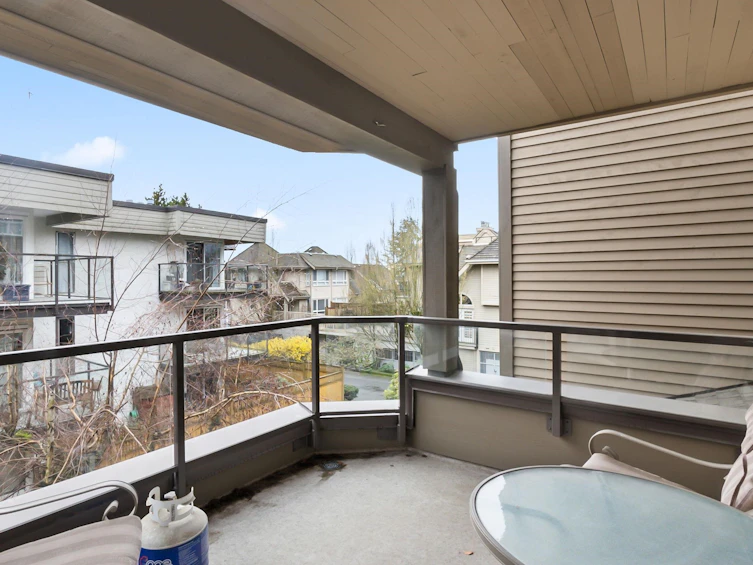202-1535 Chesterfield Avenue, North Vancouver, BC, V7M 2N5 - 16