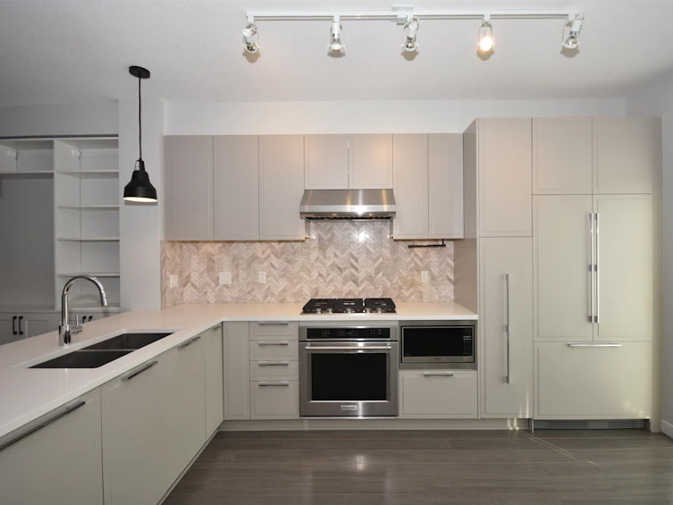 36-5551 Admiral Way, Delta, BC, V4K 0C9 - 3