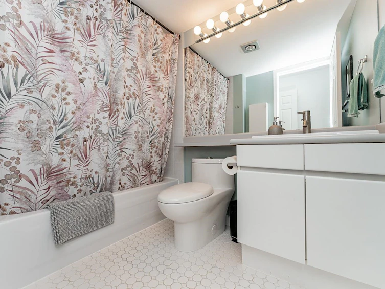 208-1533 Best Street, Surrey, BC, V4B 4E9 - 22