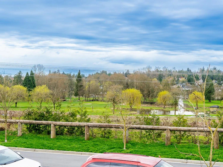 97-15255 Sitka Drive, Surrey, BC, V3S 0B1