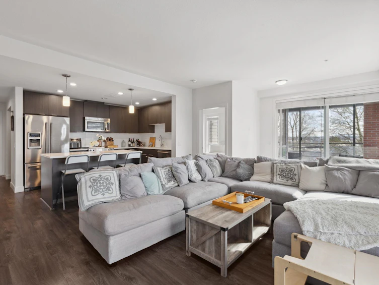 425-723 W 3rd Street, North Vancouver, BC, V7M 0E4 - 2