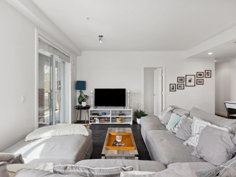 425-723 W 3rd Street, North Vancouver, BC, V7M 0E4 - 4